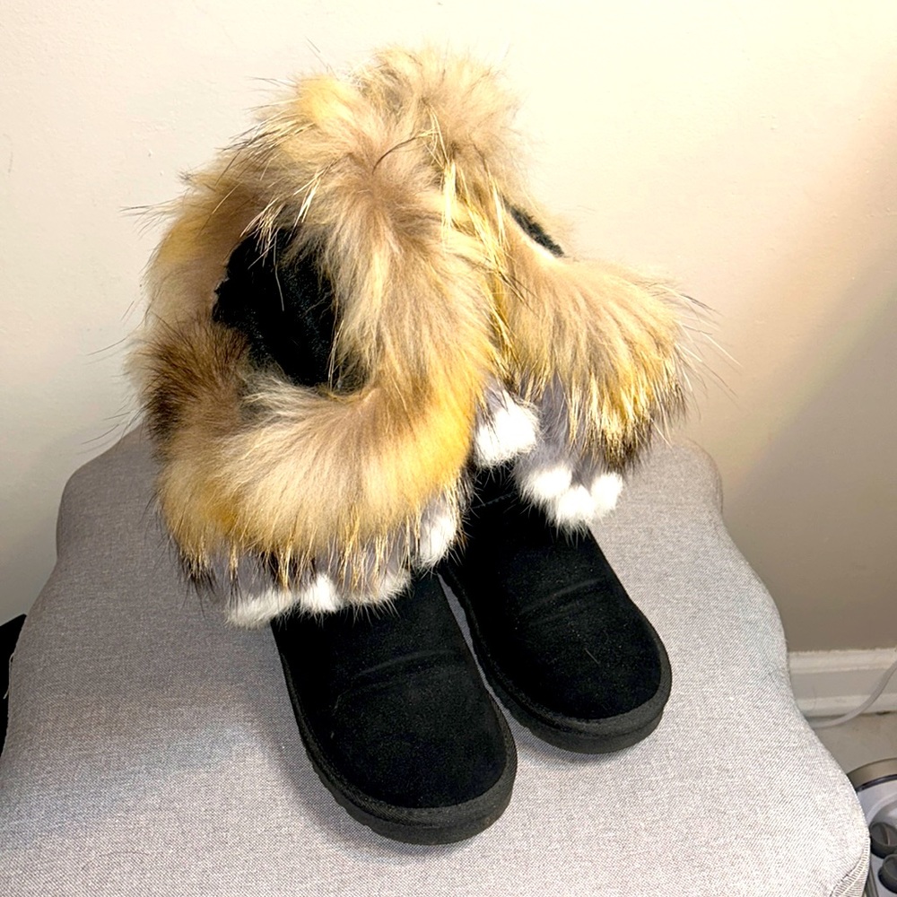 SUEDE BOOTS WITH MINK/Rabbit fur trim